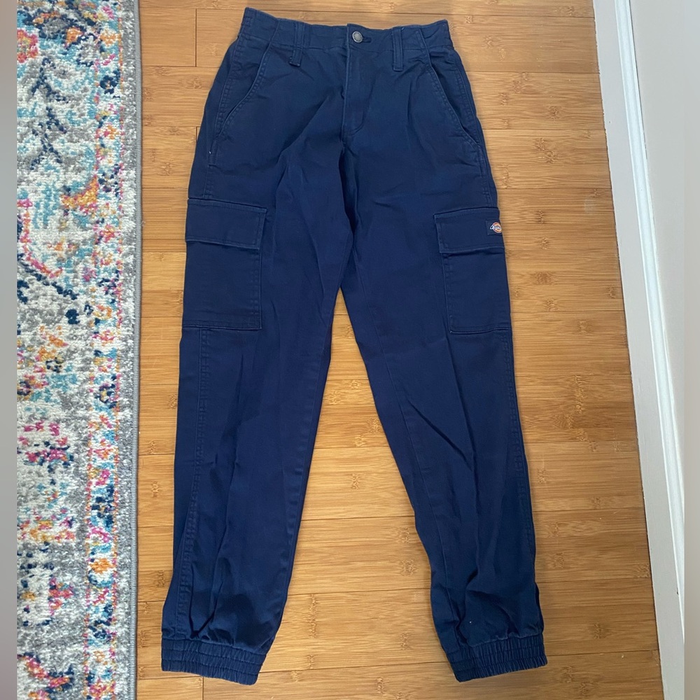 Dickies Cargo Joggers // 💐